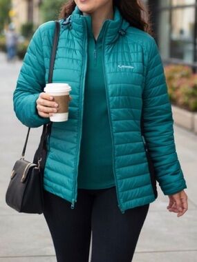 Columbia Powder Pillow Hybrid Jacket Puffer Stretch Panels Lightweight Outdoor
